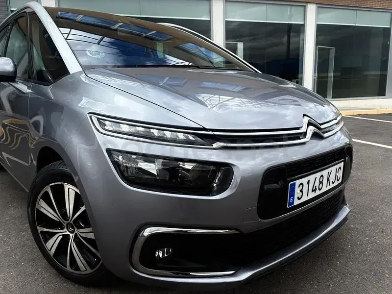 Usado Citroën C4 Picasso Live 131 CV (96 kW) 2018 Gris / plata Monovolumen