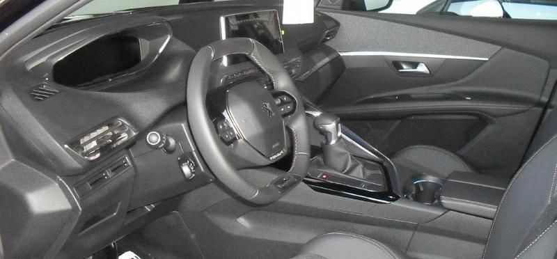 Usado Peugeot 3008 GT-line 131 CV (96 kW) 2018 Negro perla nera SUV