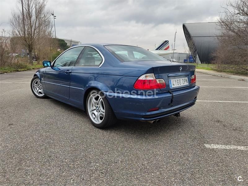Usado BMW 325 Performance 192 CV (141 kW) 2002 Azul Coupe