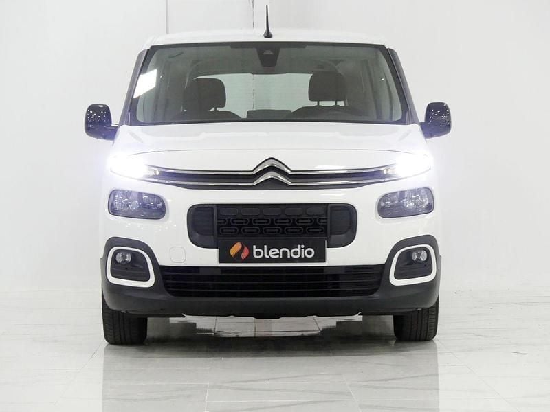 Usado Citroën Berlingo Live 100 CV (73 kW) 2022 Blanco Monovolumen