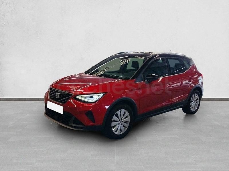 Usado Seat Arona Xperience 110 CV (80 kW) 2022 Granate SUV