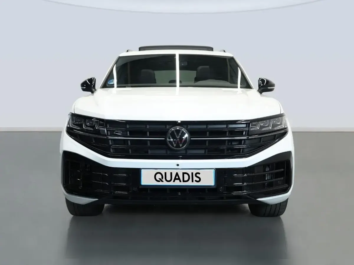 Usado VW Touareg R 462 CV (339 kW) 2025 Blanco SUV