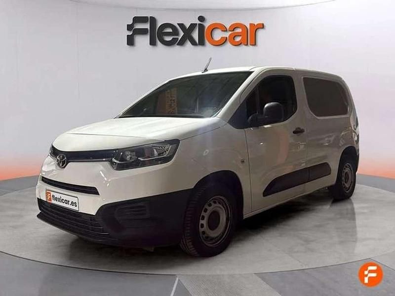 Usado Toyota Proace City City 102 CV (75 kW) 2021 Blanco Monovolumen