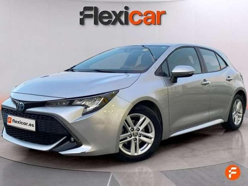 Usado Toyota Corolla Active 122 CV (89 kW) 2022 Gris Utilitario