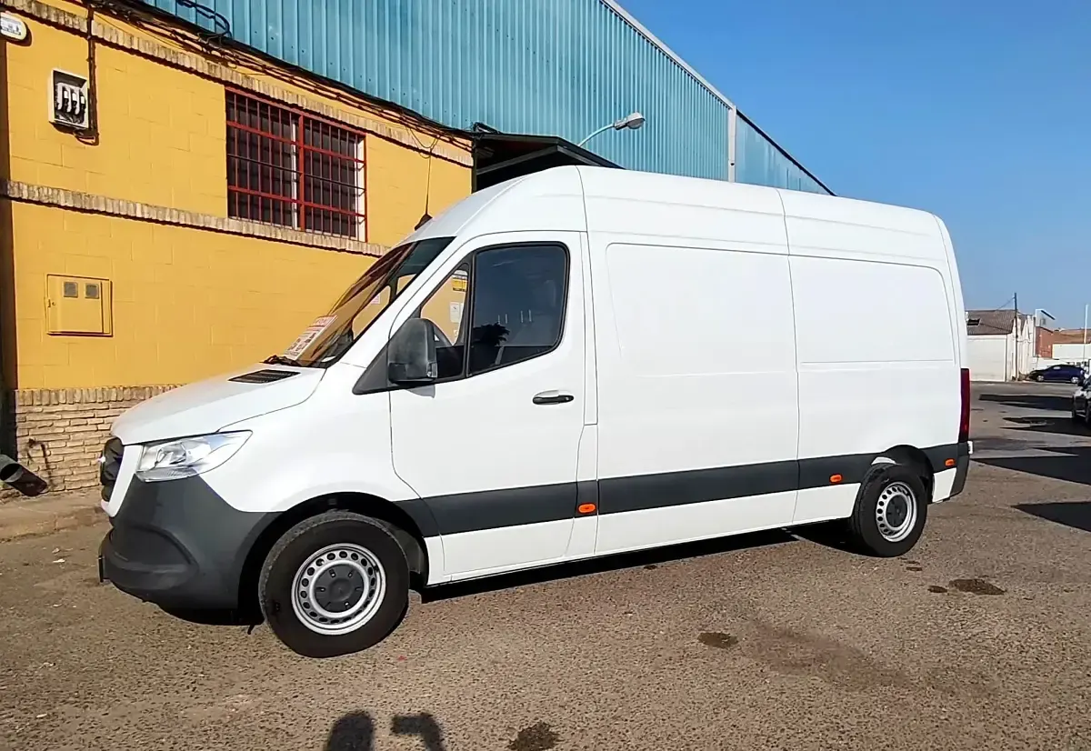 Usado Mercedes Sprinter 143 CV (105 kW) 2020 Blanco Van