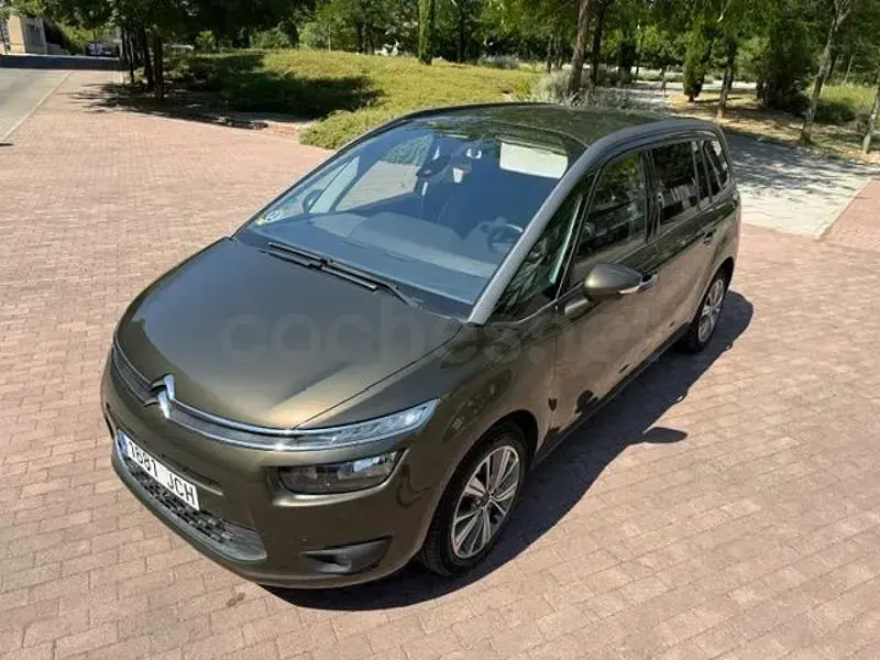 Usado Citroën Grand C4 Picasso Seduction 120 CV (88 kW) 2015 Marrón Monovolumen
