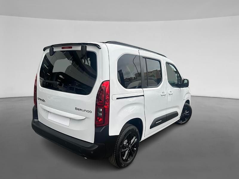 Usado Citroën Berlingo 100 CV (73 kW) 2025 Blanco kaolin Monovolumen