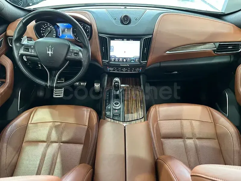 Usado Maserati Levante 430 CV (316 kW) 2017 Blanco SUV