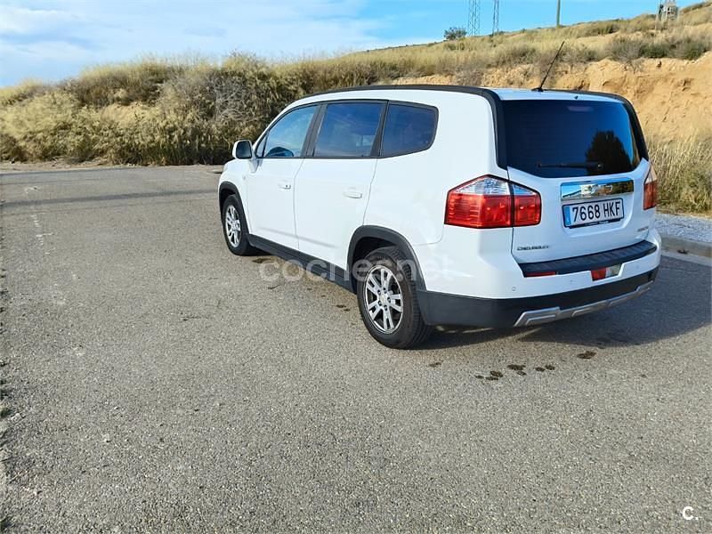 Usado Chevrolet Orlando LT 130 CV (95 kW) 2012 Blanco Monovolumen