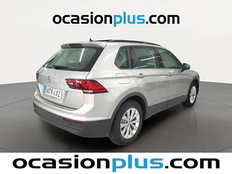 Begagnad VW Tiguan Edition 131 HK (96 kW) 2019 Grå SUV