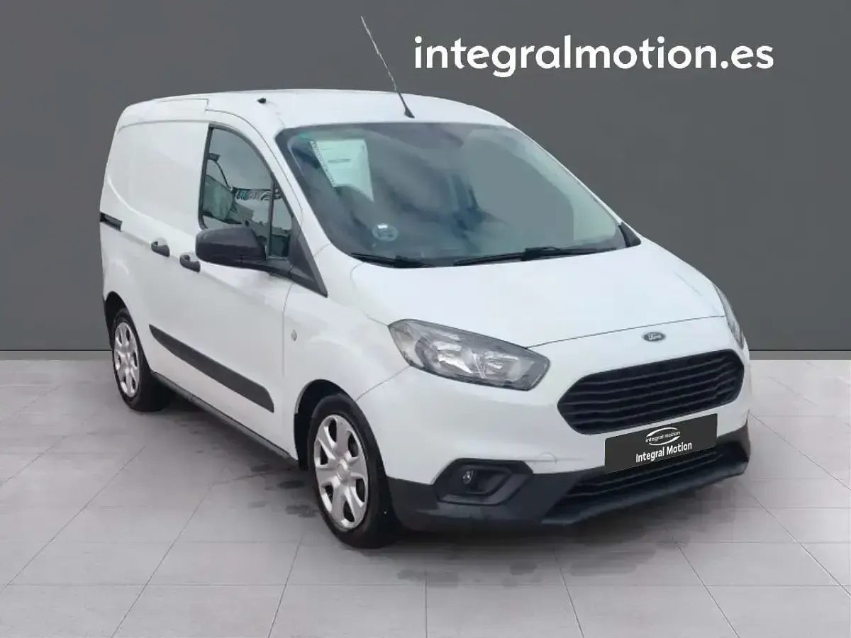 Usado Ford Transit Trend 100 CV (73 kW) 2019 Blanco Van