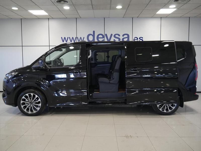 Nuevo Ford Tourneo Titanium X 232 CV (170 kW) 2026 Negro Monovolumen