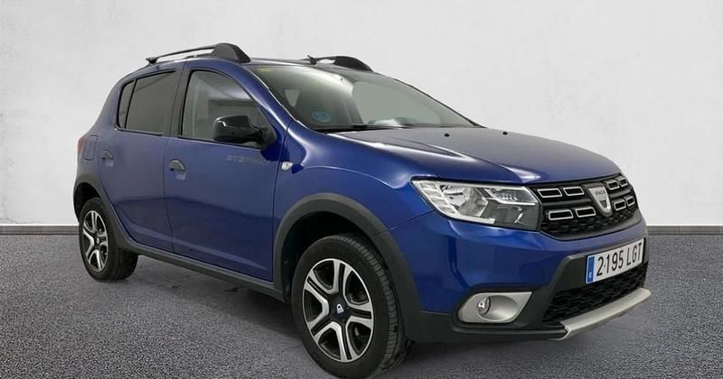 Usado Dacia Sandero Essentiel 90 CV (66 kW) 2020 Berlina