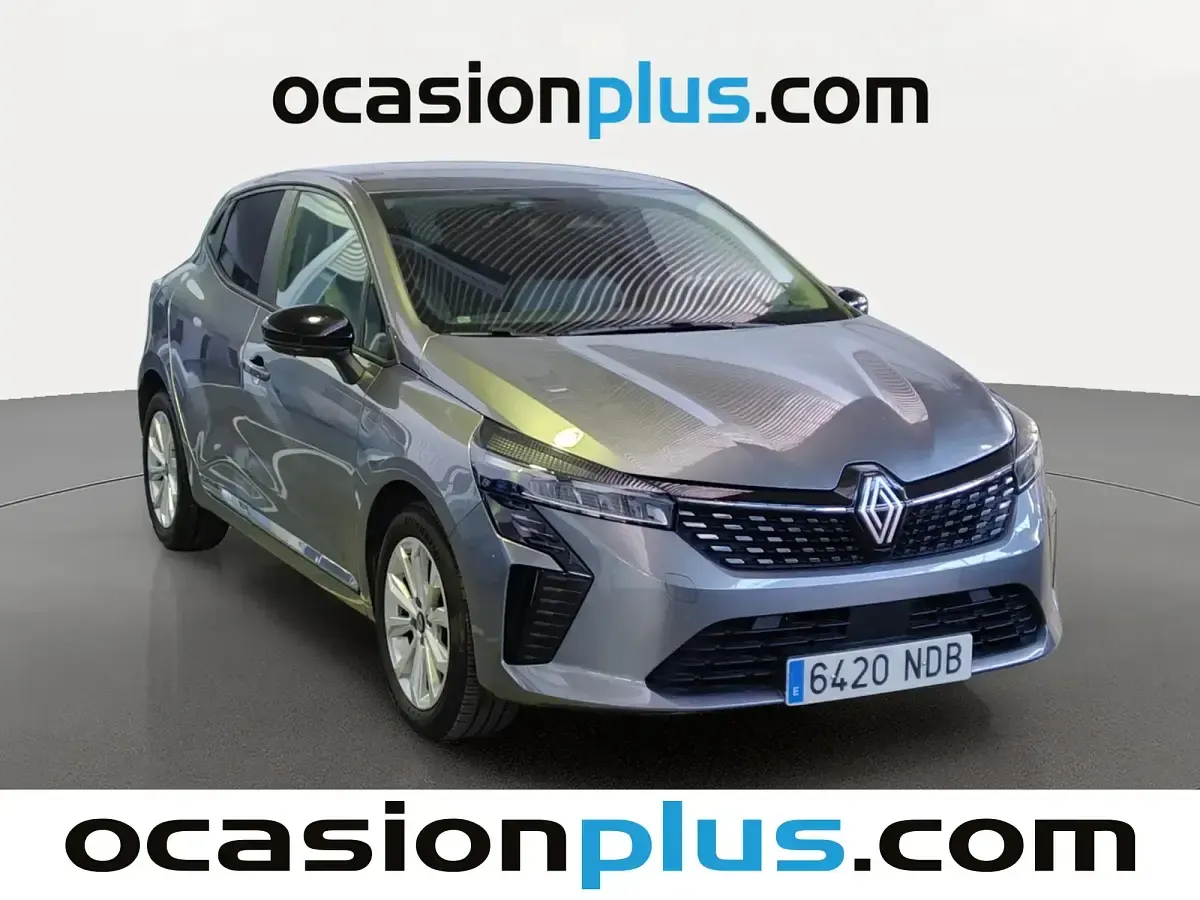 Usado Renault Clio V Evolution 100 CV (73 kW) 2025 Gris Berlina