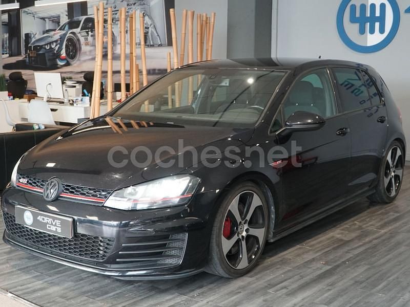 Usado VW Golf GTI 230 CV (169 kW) 2013 Negro Berlina