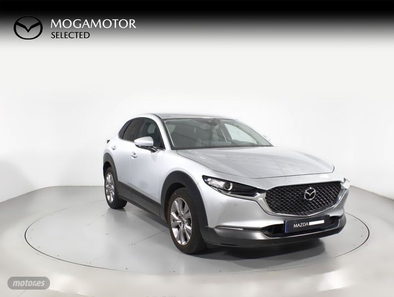 Plateado Usado 2021 Mazda CX-30 SUV | 21.900 € (Precio justo) - Imagen 1/4