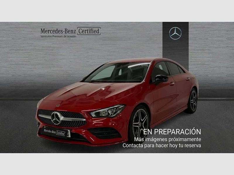 Rojo Usado 2019 Mercedes CLA200 Coupe | 28.990 € (Precio justo) - Imagen 1/4