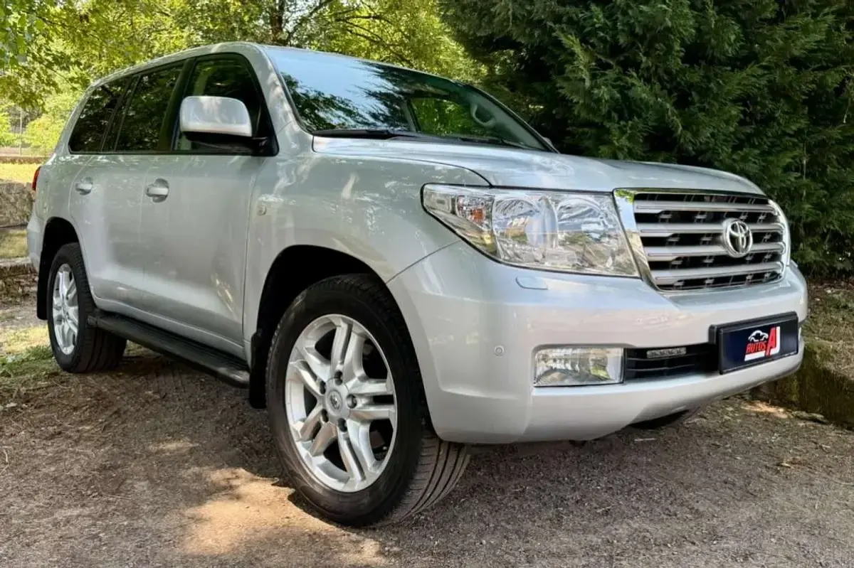 Usado Toyota Land Cruiser 286 CV (210 kW) 2008 Gris SUV