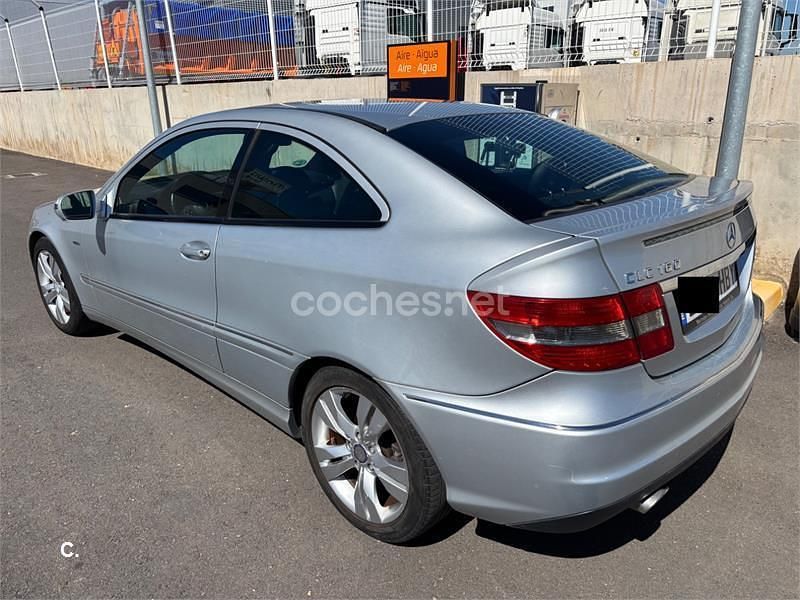 Usado Mercedes CLC160 Style 129 CV (94 kW) 2011 Gris / plata Utilitario
