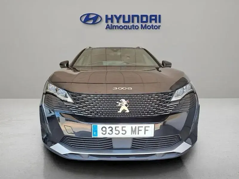 Usado Peugeot 3008 GT 130 CV (95 kW) 2023 Negro SUV