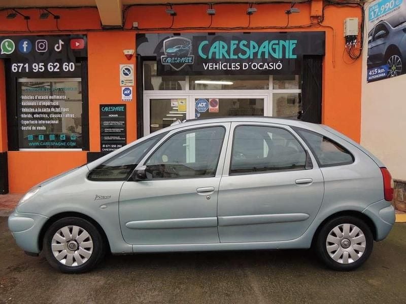 Usado Citroën Xsara 90 CV (66 kW) 2002 Gris Utilitario