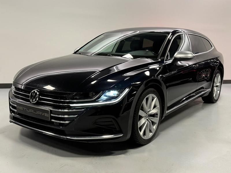 Usado VW Arteon Elegance 150 CV (110 kW) 2022 Negro Familiar