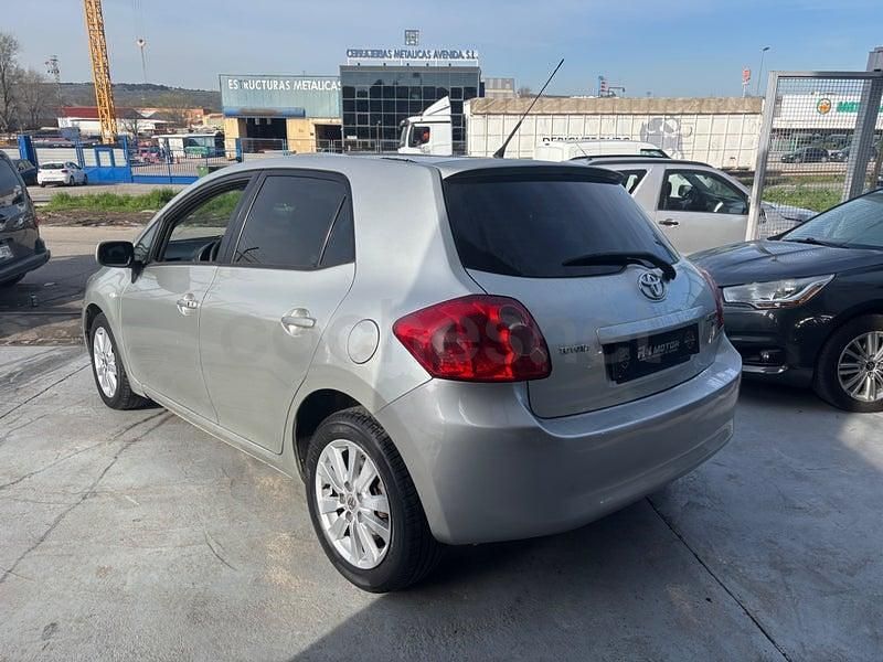 Usado Toyota Auris Sol 126 CV (92 kW) 2008 Beige Utilitario
