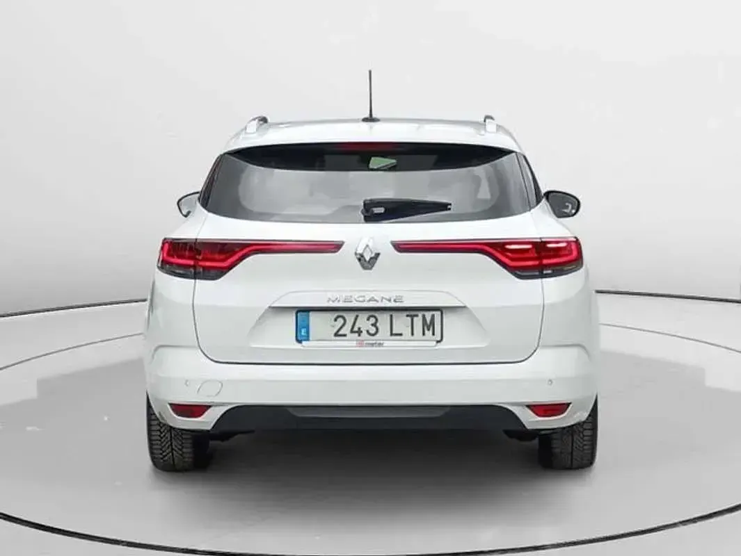 Usado Renault Mégane GrandTour Zen 116 CV (85 kW) 2021 Blanco Familiar