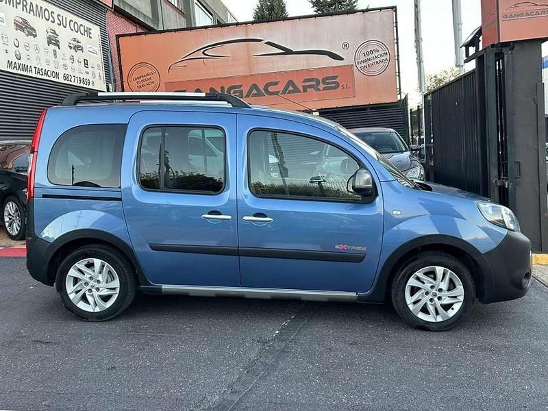 Usado Renault Kangoo 90 CV (66 kW) 2017 Azul Familiar
