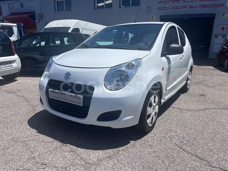 Blanco Usado 2010 Suzuki Alto GL Utilitario | 3700 € (Precio justo) - Imagen 1/4