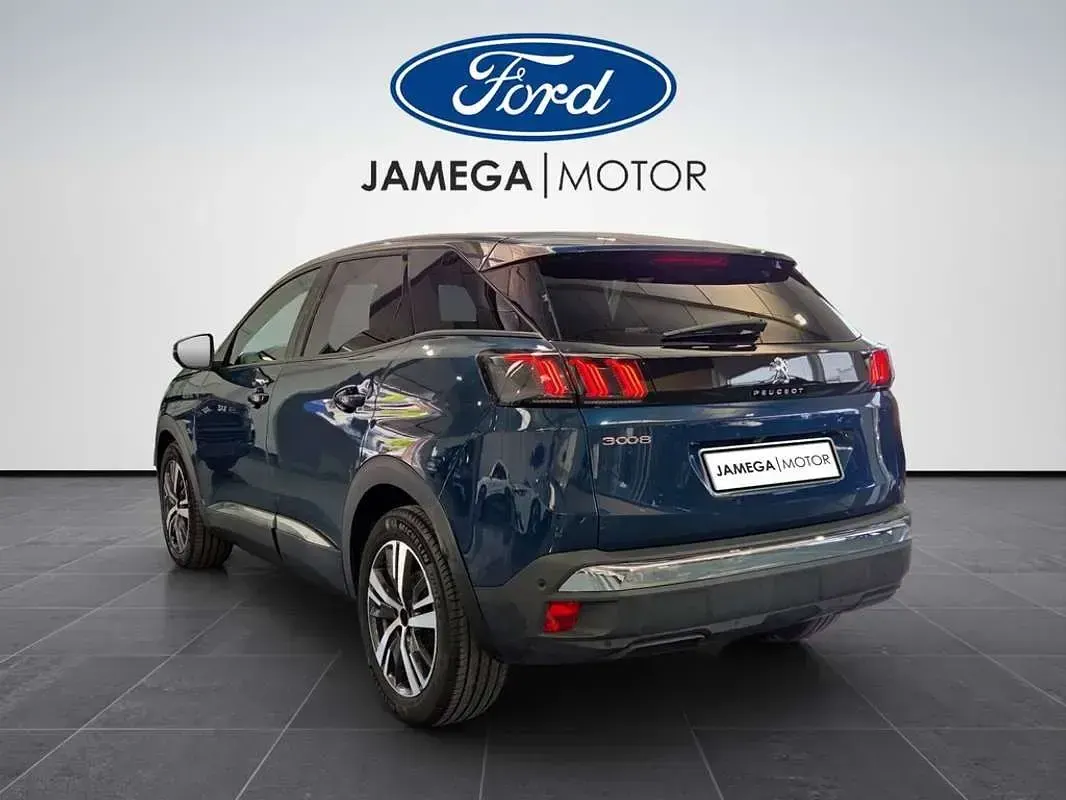 Usado Peugeot 3008 Allure 129 CV (94 kW) 2022 Azul SUV