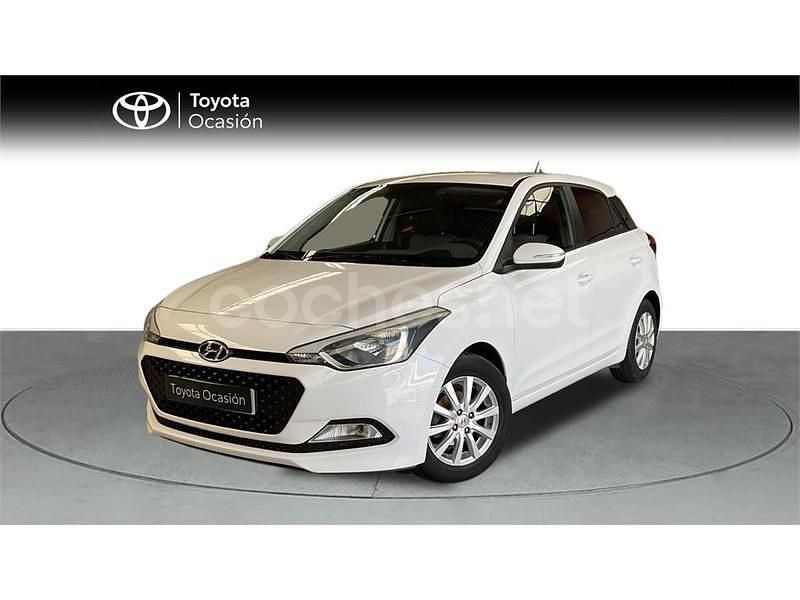 Negro Usado 2016 Hyundai i20 Berlina | 9500 € (Buen precio) - Imagen 1/4