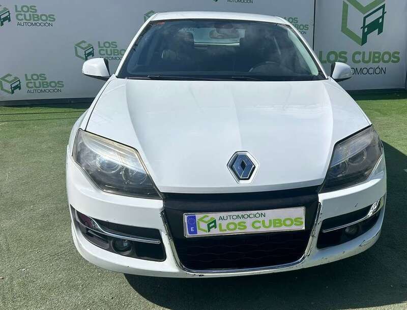 Blanco Usado 2011 Renault Laguna III Dynamique Familiar | 5599 € (Buen precio) - Imagen 1/4