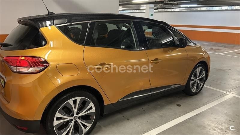 Naranja Usado 2018 Renault Scénic IV LIMITED Monovolumen | 15.000 € (Buen precio) - Imagen 1/2