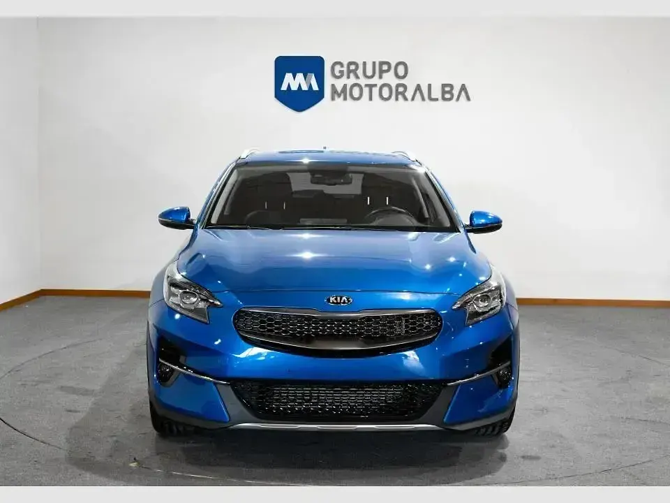 Usado Kia XCeed 120 CV (88 kW) 2020 Azul SUV