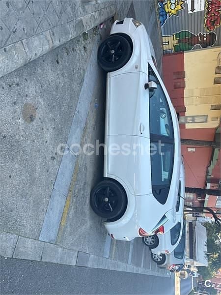Blanco Usado 2009 Seat Leon Ecomotive Berlina | 6000 € - Imagen 1/3