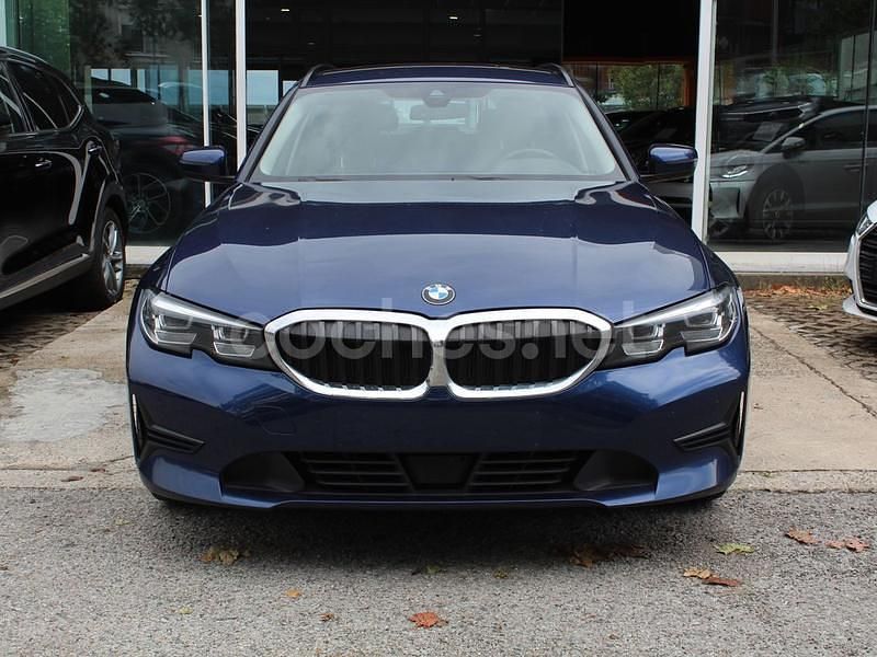 Usado BMW 318 150 CV (110 kW) 2020 Azul Familiar
