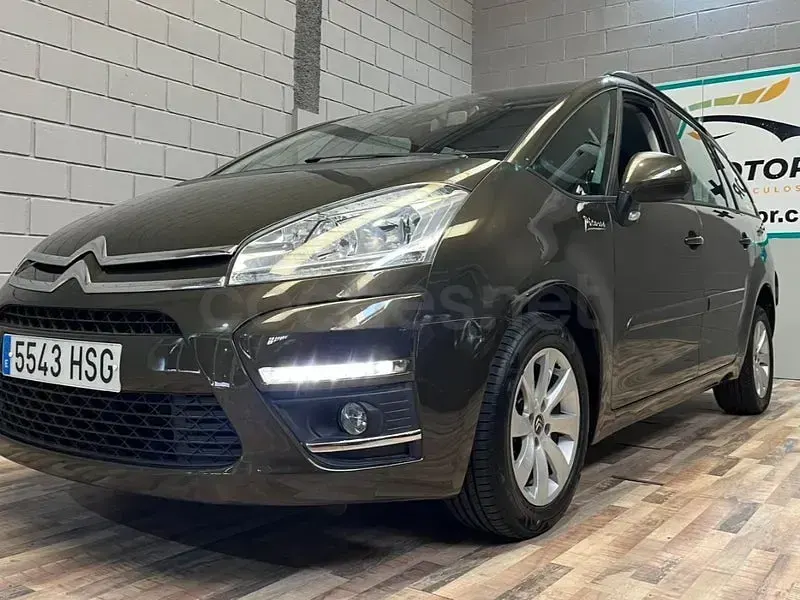 Usado Citroën Grand C4 Picasso Seduction 112 CV (82 kW) 2013 Marrón Monovolumen