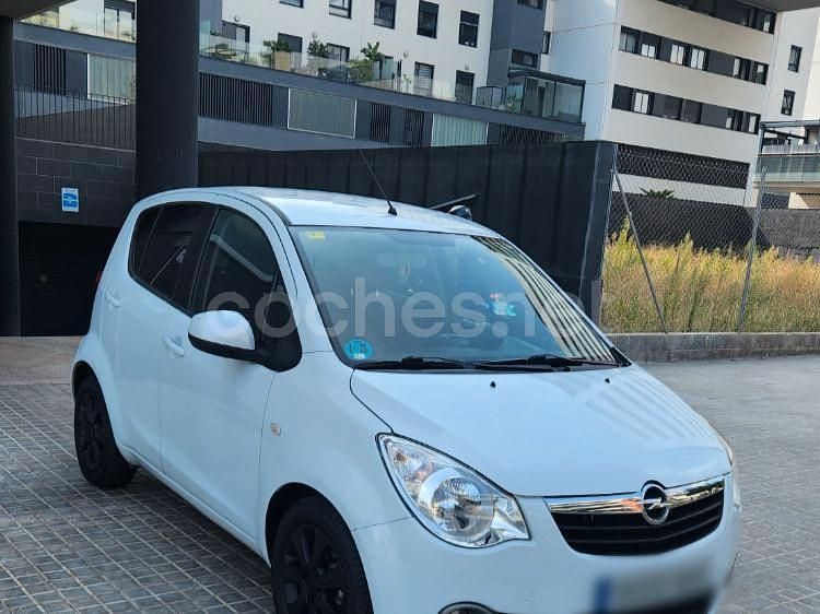 Blanco Usado 2012 Opel Agila Selective Utilitario | 5200 € - Imagen 1/4