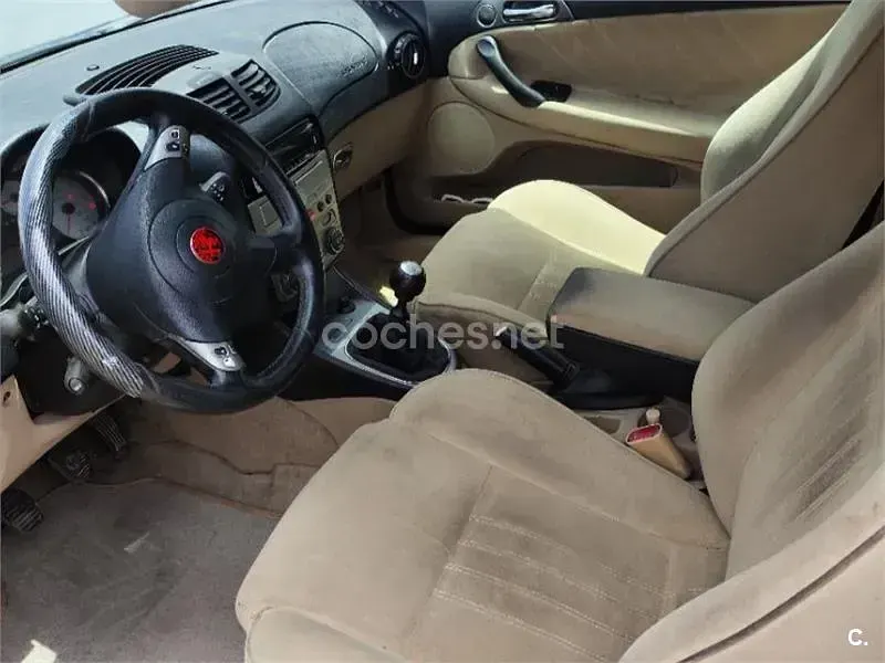 Usado Alfa Romeo 147 Distinctive 120 CV (88 kW) 2005 Negro Utilitario