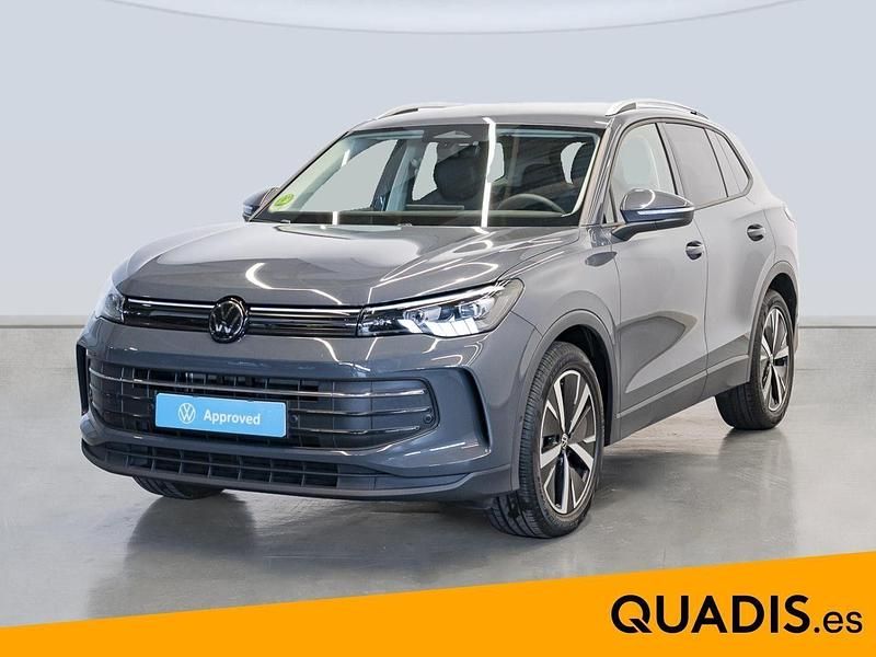 Gris Usado 2025 VW Tiguan SUV | 40.500 € (Precio justo) - Imagen 1/4