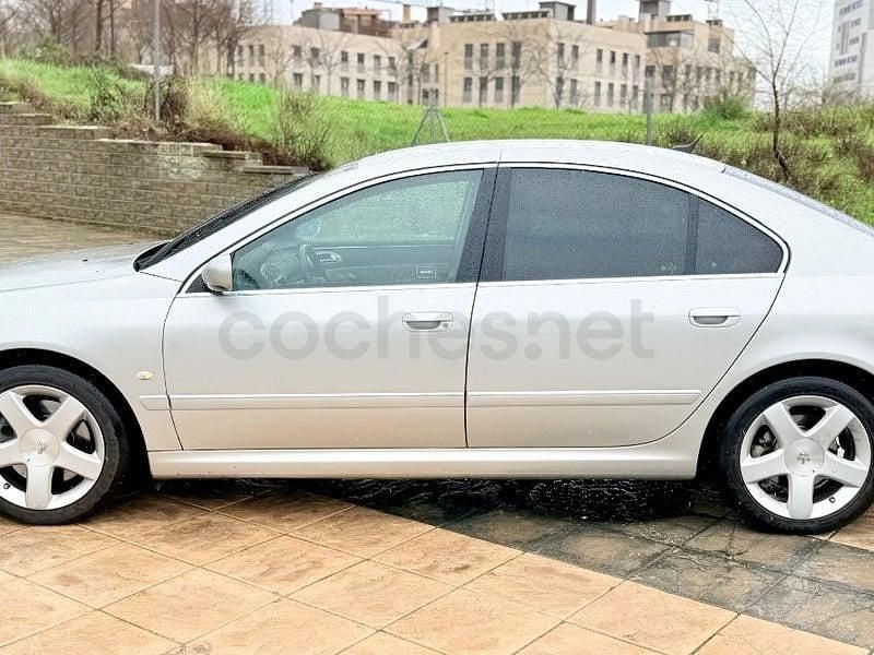 Usado Peugeot 607 136 CV (100 kW) 2007 Beige Berlina