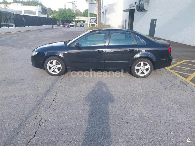 Usado Seat Exeo Style 160 CV (117 kW) 2012 Negro Berlina