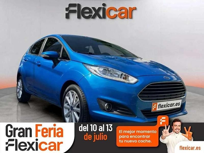 Azul Usado 2016 Ford Fiesta Titanium Utilitario | 9590 € (Precio justo) - Imagen 1/4