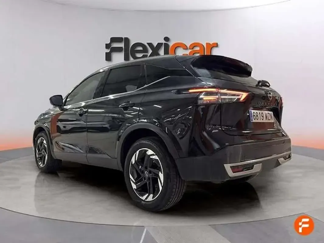 Usado Nissan Qashqai N-Connecta 158 CV (116 kW) 2025 Negro SUV