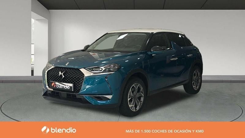 Usado DS Automobiles DS3 Crossback So Chic 130 CV (95 kW) 2019 Azul SUV