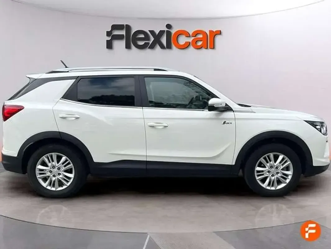 Usado SsangYong Korando 163 CV (119 kW) 2020 Blanco SUV