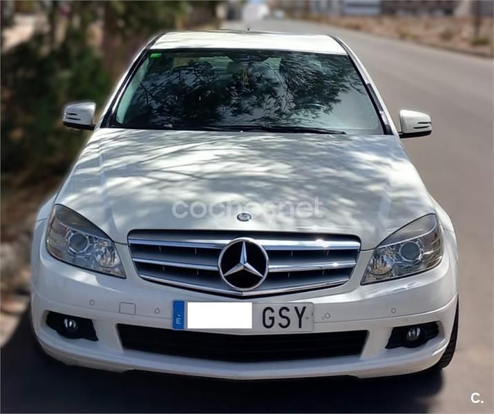 Usado Mercedes C180 156 CV (114 kW) 2010 Blanco Berlina