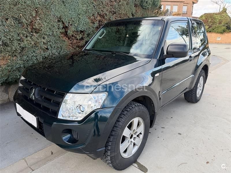 Usado Mitsubishi Montero Spirit 200 CV (147 kW) 2012 Verde SUV
