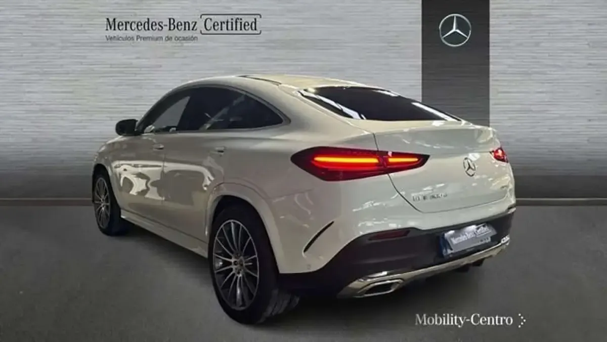 Usado Mercedes GLE300 272 CV (200 kW) 2025 Blanco SUV